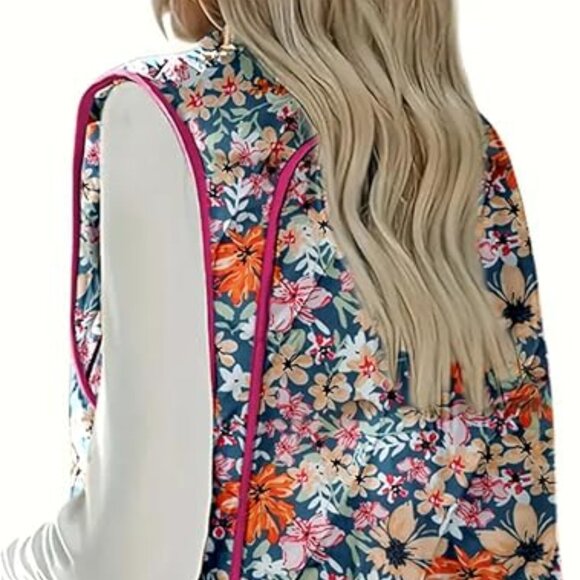 Dokotoo Women's Quilted Vest Lightweight Button-Down Cropped Puffer Vest - Picture 3 of 8